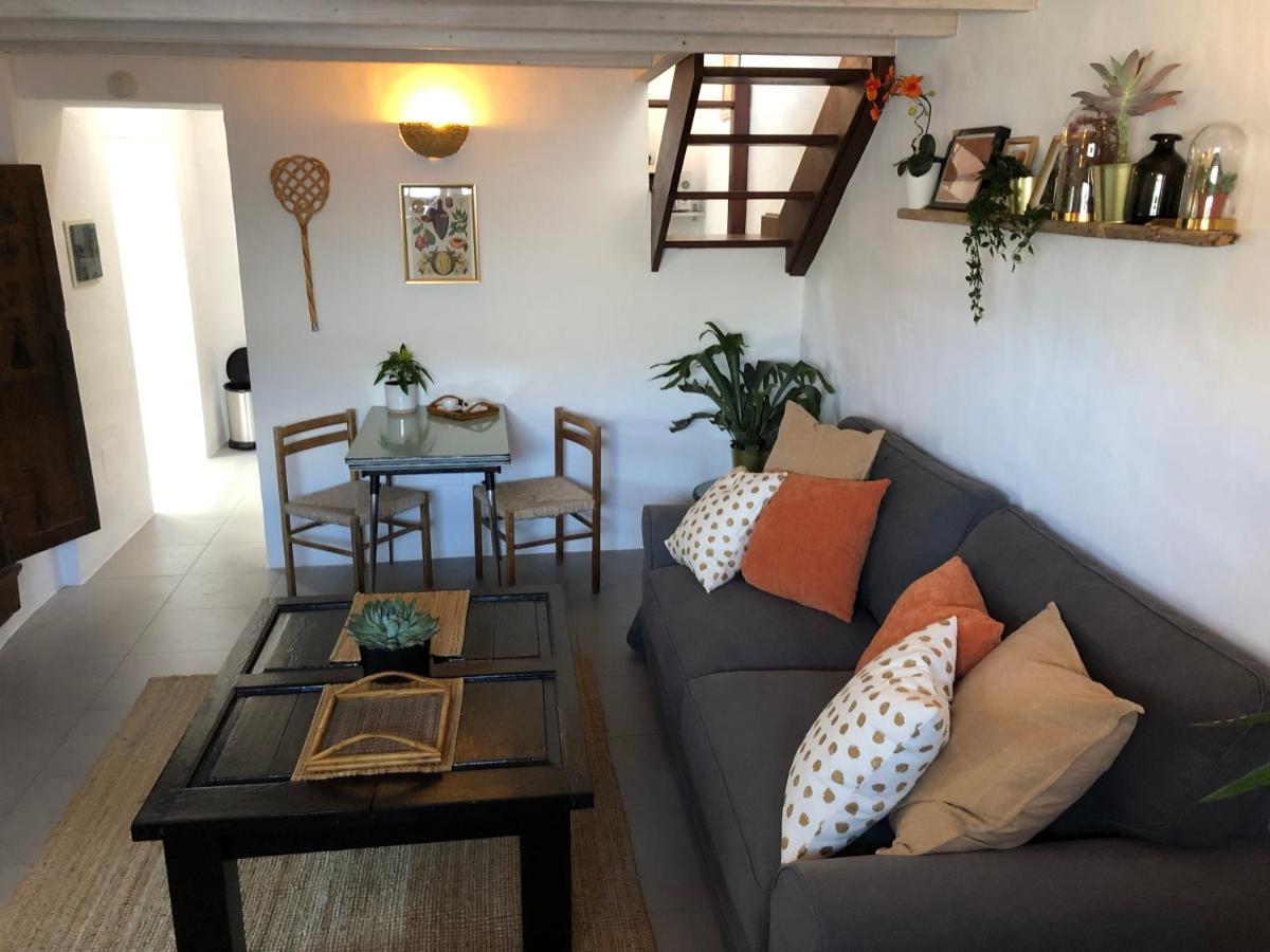 Balcon Botanico - Shared Pool - Island Location - 10 Mins Drive To Famara And La Santa Appartement Tiagua