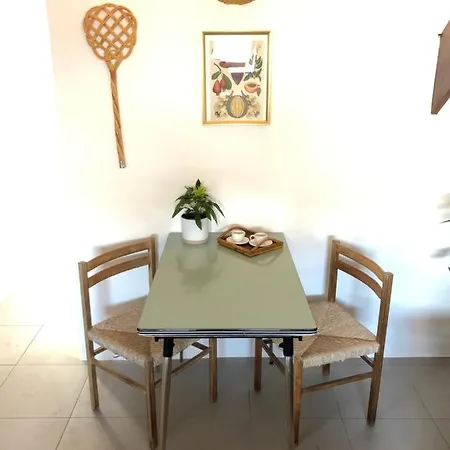 Balcon Botanico - Shared Pool - Central Island Location - 10 Mins Drive To Famara And La Santa Tiagua Exterior photo